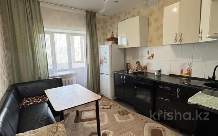 2-бөлмелі пәтер · 60 м² · 5/6 қабат, Абылай хана 17/1, бағасы: 32.9 млн ₸ в Астане, Алматы р-н — фото 2