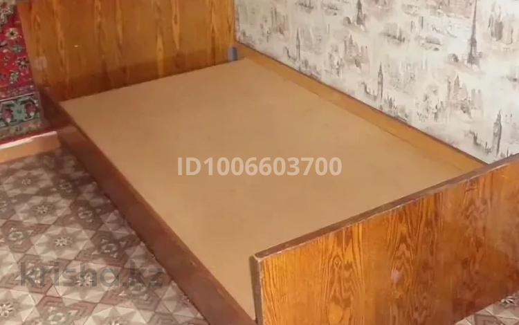 1 бөлме · 12 м², Серикбаев 1/1, бағасы: 135 000 ₸ в Усть-Каменогорске — фото 2