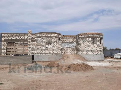 Отдельный дом · 4 комнаты · 250 м² · 10 сот., мкр Коктем, Акжайык-Тендик 238 за 9 млн 〒 в Атырау