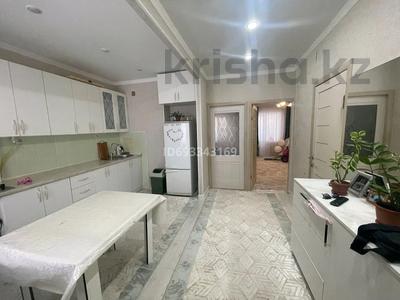 2-бөлмелі пәтер, 56 м², 8/9 қабат, 28-й мкр 28 — Байтерек, бағасы: 15 млн 〒 в Актау, 28-й мкр