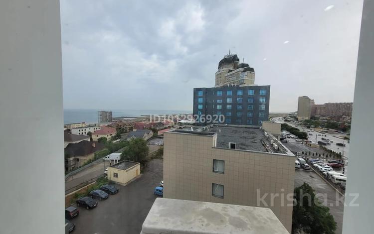 2-комнатная квартира · 75 м² · 6/10 этаж, 15-й мкр 56-б за 200 000 ₸ в Актау — фото 11