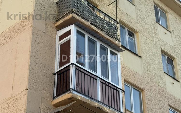 2-бөлмелі пәтер · 45 м² · 3/5 қабат, Абая 14, бағасы: 11 млн ₸ в Балхаше — фото 6