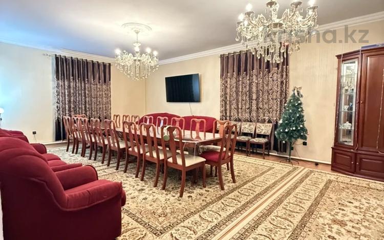 Жеке үй · 6 бөлме · 230 м² · 10 сот., мкр Уркер, Доспанбет Жырау 158, бағасы: 85 млн 〒 в Астане, Нура р-н — фото 2