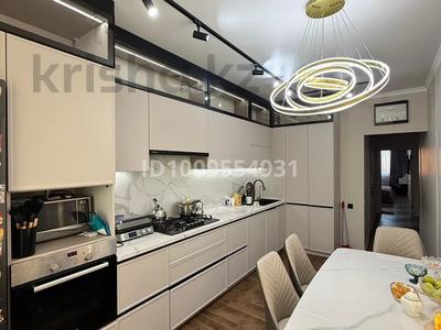 4-бөлмелі пәтер · 124 м² · 5/10 қабат, Самал 82 — Коняхина, бағасы: 55.5 млн ₸ в Уральске