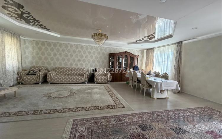Жеке үй · 4 бөлме · 200 м² · 9 сот., мкр Мадениет 62 — Молодежная, бағасы: 1.5 млн ₸ в Алматы, Алатауский р-н — фото 2