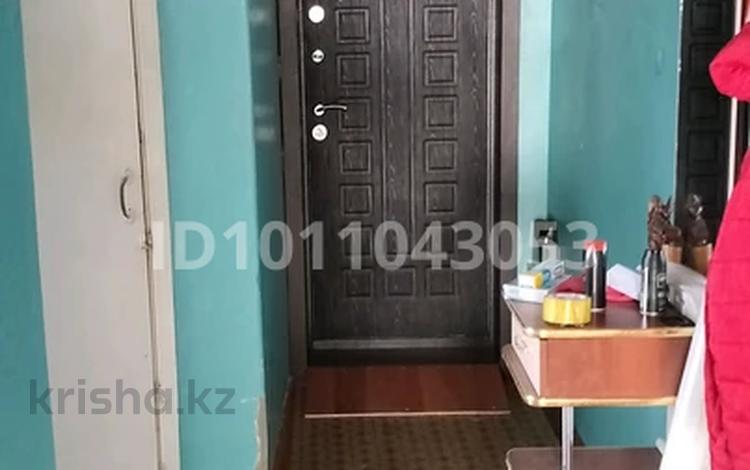 3-комнатная квартира · 51.9 м² · 2/5 этаж, 4 микрорайон 10 — Телевышка за 9 млн ₸ в Лисаковске — фото 2