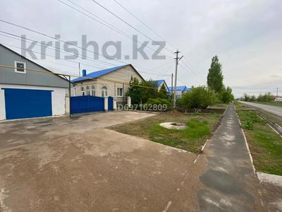 Отдельный дом · 4 комнаты · 179.4 м² · 14.32 сот., 9 микрорайон 107 за 65 млн 〒 в Аксае