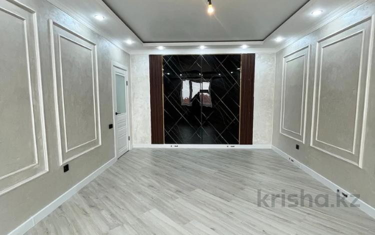 4-комнатная квартира · 119.8 м² · 5/5 этаж, мкр. Алтын орда за 40 млн ₸ в Актобе — фото 26