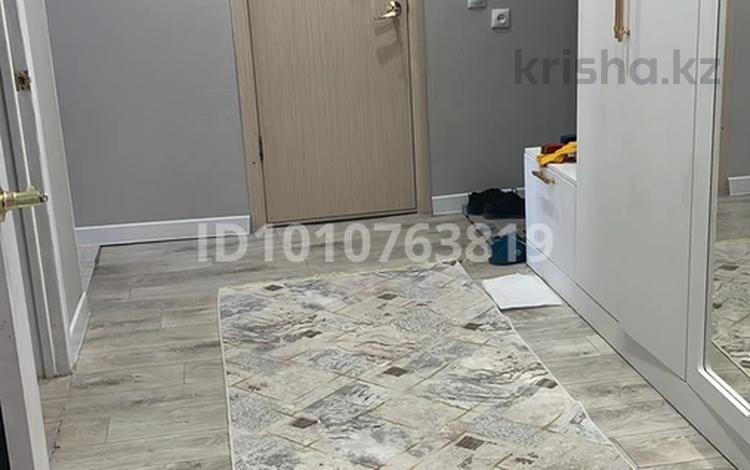 2-комнатная квартира · 55.4 м² · 5/5 этаж, Братьев жубановых 11 — Район космос за 22 млн ₸ в Хромтау — фото 2