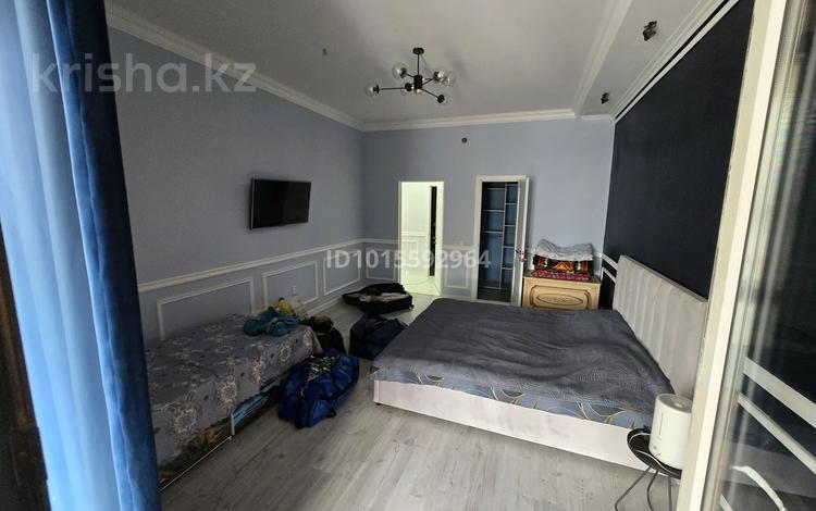 2-комнатная квартира · 100 м² · 11/14 этаж, мкр 11 144А — World class за 250 000 ₸ в Актобе — фото 2