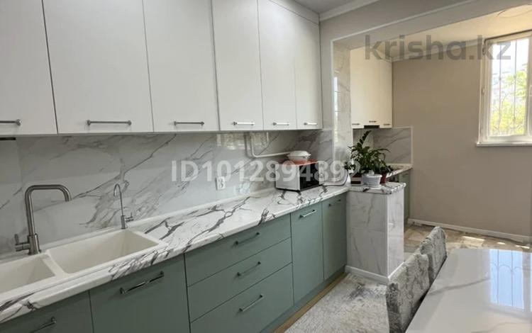 3-комнатная квартира · 70.2 м² · 1/5 этаж, 13-й мкр за 24 млн ₸ в Актау — фото 2