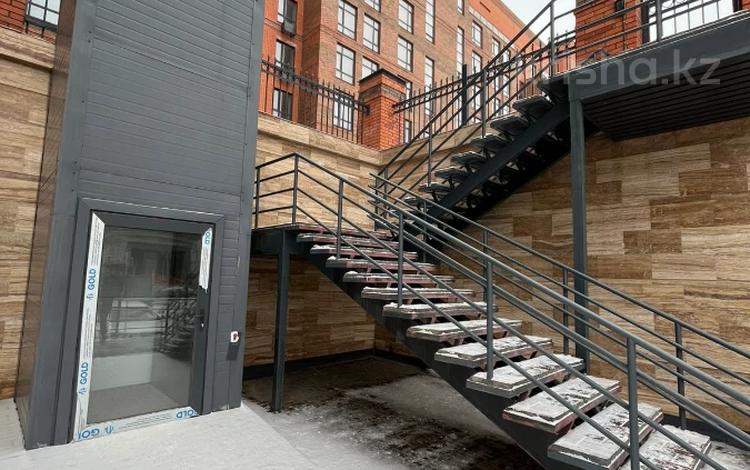 4-комнатная квартира · 176.7 м² · 2/9 этаж, НУРБАЕВА — 72 квартал за ~ 97.2 млн 〒 в Семее — фото 3