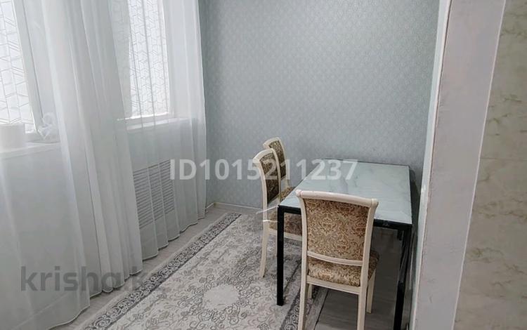 2-комнатная квартира · 83.5 м² · 5/6 этаж, 34-й мкр, 34-ш/а. 1 за 15 000 ₸ в Актау — фото 2