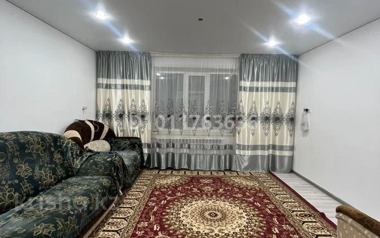 2-комнатная квартира · 54 м² · 5/9 этаж, Рыскулова 1в за 160 000 ₸ в Семее — фото 2