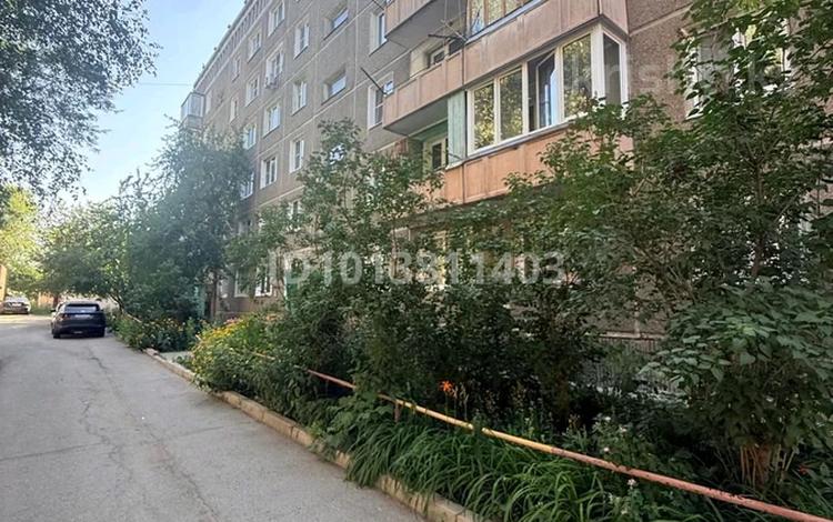 1-комнатная квартира · 35 м² · 1/6 этаж, КАЗЫБЕК БИ 8 — УТЕПОВА САТПАЕВА ОРАЛХАН БОКЕЯ за 14.8 млн ₸ в Усть-Каменогорске — фото 3
