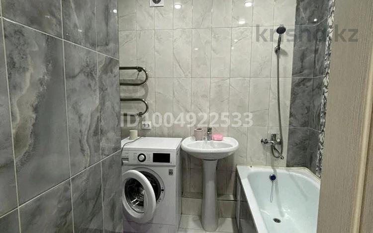 1-комнатная квартира · 41 м² · 4/5 этаж, К. Байбулова 67 — Находится возле спорт комплекса, НИШ за 17.6 млн 〒 в Петропавловске — фото 2