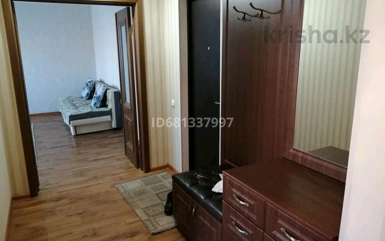 2-комнатная квартира · 56 м² · 3/9 этаж, мкр Юго-Восток за 180 000 ₸ в Караганде, Казыбек би р-н — фото 6