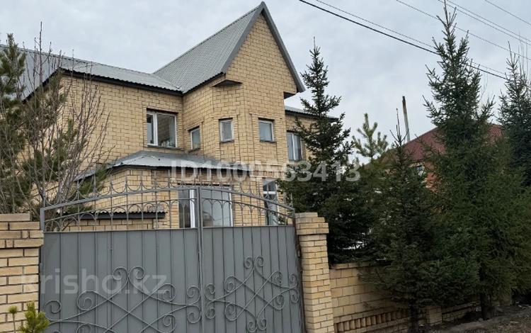 Жеке үй · 5 бөлме · 300 м² · 8 сот., Бекарыс 44 — Шакарим кудайбердыулы, бағасы: 110 млн ₸ в Астане — фото 3