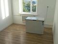 3-бөлмелі пәтер · 70 м² · 2/2 қабат, Сейдалиева 23/3, бағасы: 15 млн ₸ в им. Турара рыскуловой — фото 2