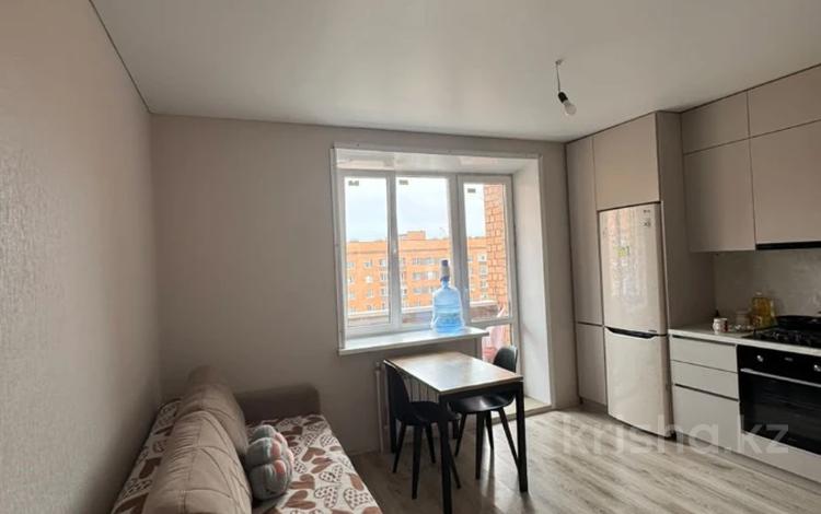 1-бөлмелі пәтер · 48 м² · 9/9 қабат, Микрорайон Береке 52, бағасы: 23 млн ₸ в Костанае — фото 2