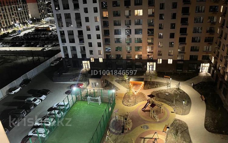 2-комнатная квартира · 60 м² · 9/9 этаж, мкр Нурсая, Абулхайр-хана 69/4, 69/5 за 47 млн 〒 в Атырау — фото 22