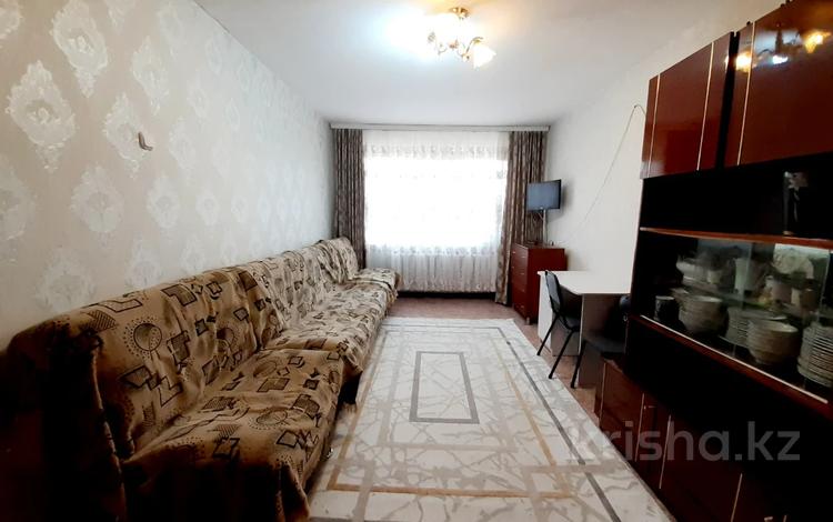 2-бөлмелі пәтер · 44 м² · 1/5 қабат, Майкудук, 14й микрорайон, бағасы: 10 млн 〒 в Караганде, Алихана Бокейханова р-н — фото 2