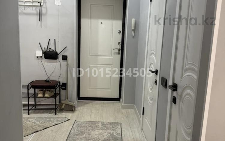 2-комнатная квартира · 68 м² · 7/7 этаж, 19-й мкр 17 за 200 000 ₸ в Актау — фото 2