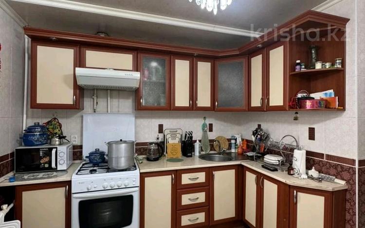 2-комнатная квартира · 55 м² · 2/5 этаж, мкр 11, Шайкенова за 19 млн ₸ в Актобе — фото 2
