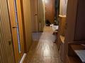 3-комнатная квартира · 59.65 м² · 4/9 этаж, мкр Новый Город, Абдирова 19 — Здание -бывшиеДетский мир» и пивной бар «Лабиринт», ныне «Harat’s Irish bar» за 22 млн 〒 в Караганде, Казыбек би р-н — фото 2