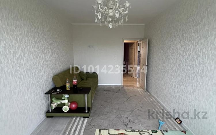 2-комнатная квартира · 57.2 м² · 5/5 этаж, 12-й мкр 25 за 12.8 млн ₸ в Актау — фото 2