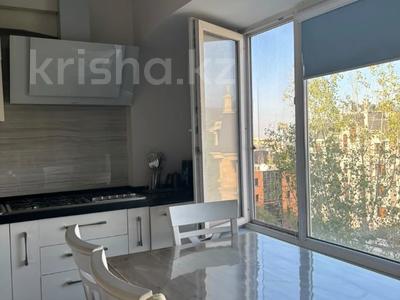 3-бөлмелі пәтер · 100 м² · 8/8 қабат, Достык, бағасы: 110 млн ₸ в Алматы, Медеуский р-н