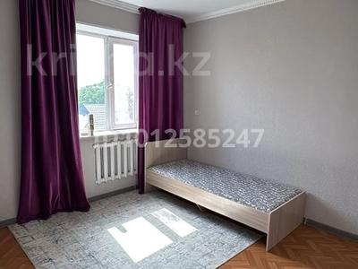 3-бөлмелі пәтер · 60 м² · 2/3 қабат, 4-й микрорайон, 4-й микрорайон 17, бағасы: 38 млн ₸ в Шымкенте, Туран р-н