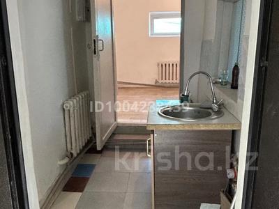 2-комнатная квартира · 50 м², мкр Айгерим-1 57 за 100 000 ₸ в Алматы, Алатауский р-н