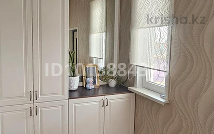 Отдельный дом · 5 комнат · 180 м² · 10 сот., мкр Лесхоз, 1 проезд — За ЖК New city, 15 мин ходьбы до Infinity moll, Тамаша. за 350 000 ₸ в Атырау — фото 2