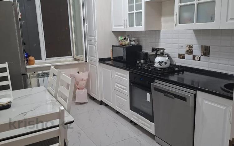 2-бөлмелі пәтер · 64 м² · 4/6 қабат, Көкжиек ш/а. 18, бағасы: 29.3 млн ₸ в Алматы, Жетысуский р-н — фото 3