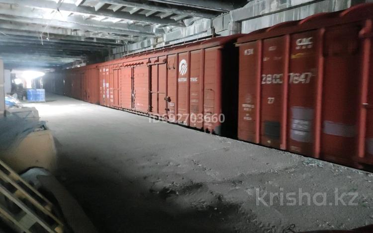 Склады · 2500 м² за 2 млн ₸ в Караганде, Казыбек би р-н — фото 2