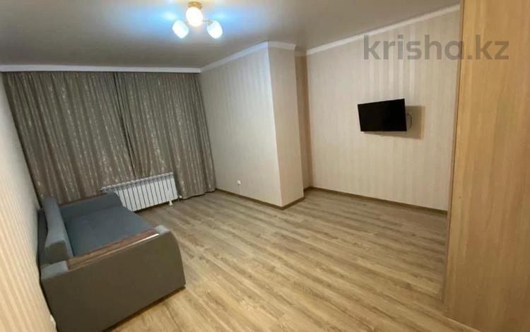 1-комнатная квартира · 33.7 м² · 15/22 этаж, Сыганак 2а за 22 млн ₸ в Астане, Есильский р-н — фото 2