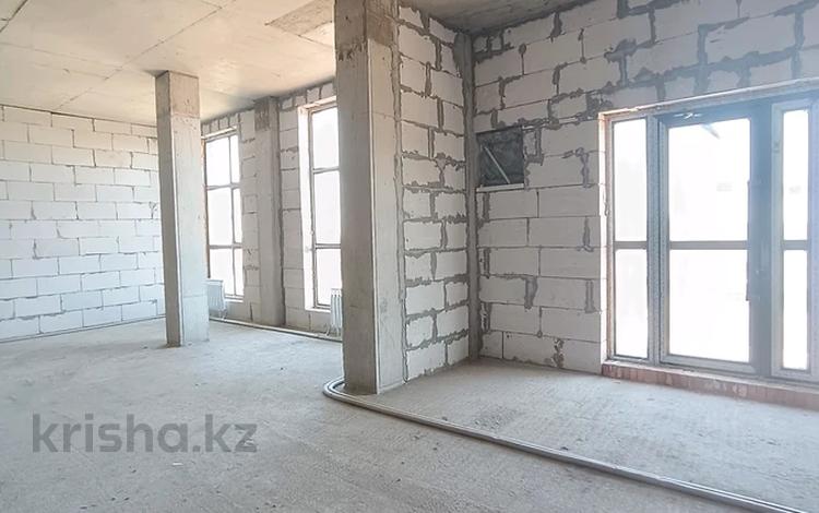 Свободное назначение, офисы, магазины и бутики, склады, общепит, салоны красоты, медцентры и аптеки, образование · 104.1 м² за 33.5 млн 〒 в Астане, Сарайшык р-н — фото 5