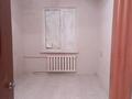 2-бөлмелі пәтер · 45 м² · 5/5 қабат, мкр Акбулым, Мкр Жансая 21, бағасы: 11 млн ₸ в Таразе — фото 2