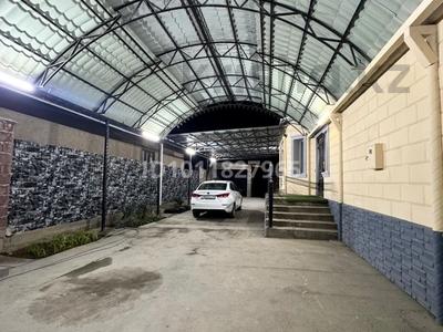 Дом · 5 комнат · 160 м², мкр Самал-1, Атасу 60 — Улицы Арғынбекова и Атасу за 50 000 〒 в Шымкенте, Абайский р-н