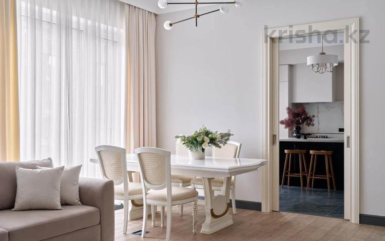 4-бөлмелі пәтер · 145 м² · 3/3 қабат, Аль- Фараби 116/31-56, бағасы: 2.3 млн ₸ в Алматы, Медеуский р-н — фото 2