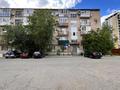 2-бөлмелі пәтер · 60 м² · 3/5 қабат, Шарипова 5а, бағасы: 180 000 ₸ в Атырау, мкр Жилгородок