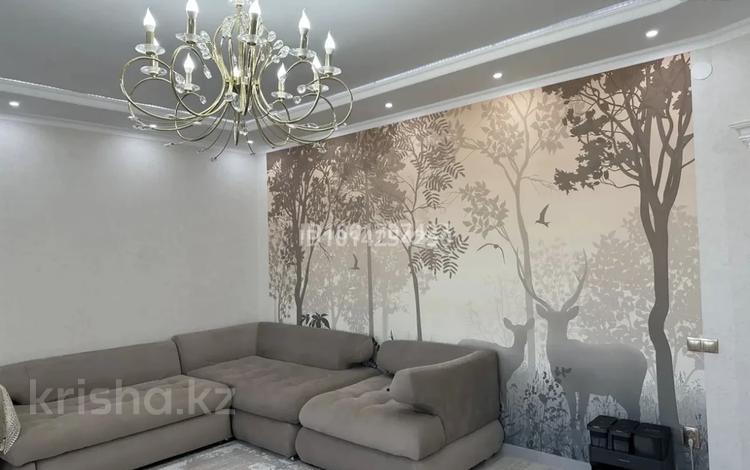 3-комнатная квартира · 104 м² · 1/6 этаж, мкр. Алтын орда 21/1 за 37 млн ₸ в Актобе — фото 2