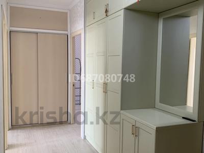 4-комнатная квартира, 100 м², 5/5 этаж, 28-й мкр 25 за 30 млн 〒 в Актау, 28-й мкр