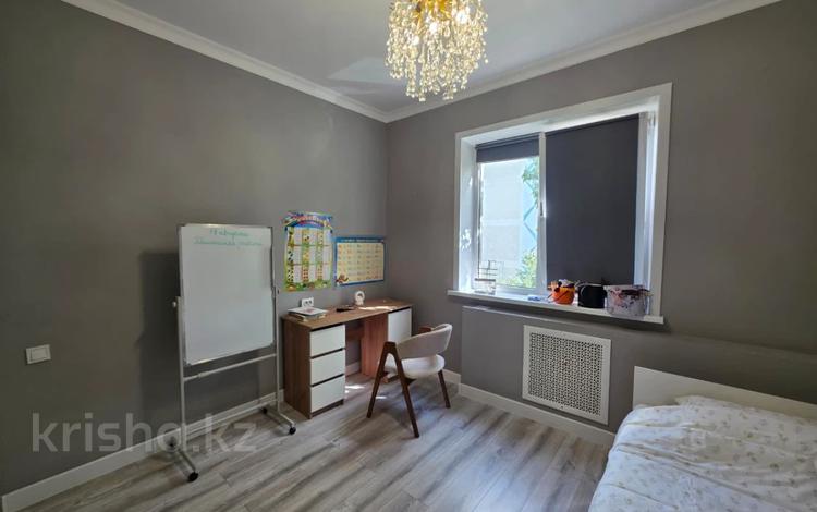 3-комнатная квартира · 70 м² · 5/5 этаж, Жургенова за 55 млн ₸ в Алматы, Медеуский р-н — фото 2