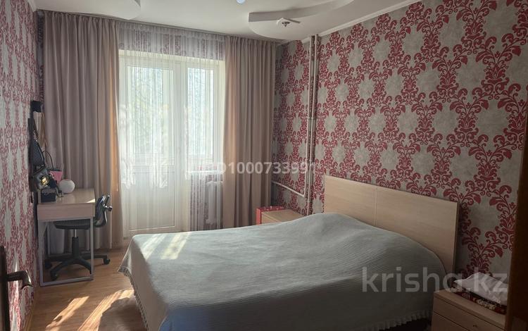 4-комнатная квартира · 79.3 м² · 2/9 этаж, Дулатова 167 — Рынок Жансая , напротив магазин Хрусталь за 33.9 млн 〒 в Семее — фото 12