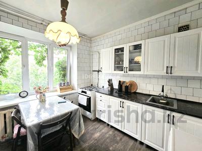 Продажа квартир в Алматы: 3-комнатная квартира · 74 м² · 4/4 этаж, Тулебаева 67 — Тулебаева-Айтеке би за 75 млн 〒 3-комнатная квартира · 74 м² · 4/4 этаж, Тулебаева 67 — Тулебаева-Айтеке би за 75 млн 〒 в Алматы, Медеуский р-н