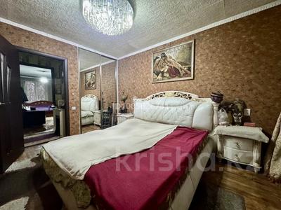 3-бөлмелі пәтер · 59.7 м² · 4/4 қабат, Макатаева 194 — Макатаева 194, бағасы: 39 млн ₸ в Алматы, Алмалинский р-н