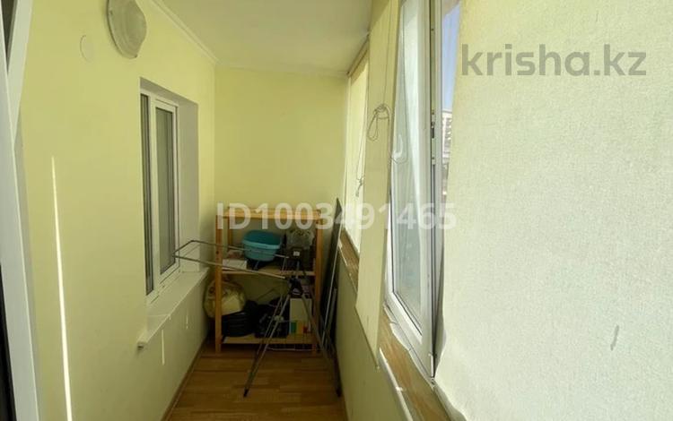 4-комнатная квартира · 89 м² · 2/5 этаж, Сатпаева — проспект каныш сатпаева за 300 000 〒 в Атырау, мкр Авангард-4 — фото 6