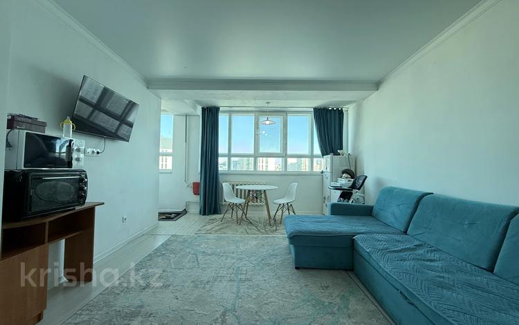 2-комнатная квартира · 49.5 м² · 12/13 этаж, Чингиз Айтматов 36 — Айтматова за 25.5 млн ₸ в Астане, Нура р-н — фото 2